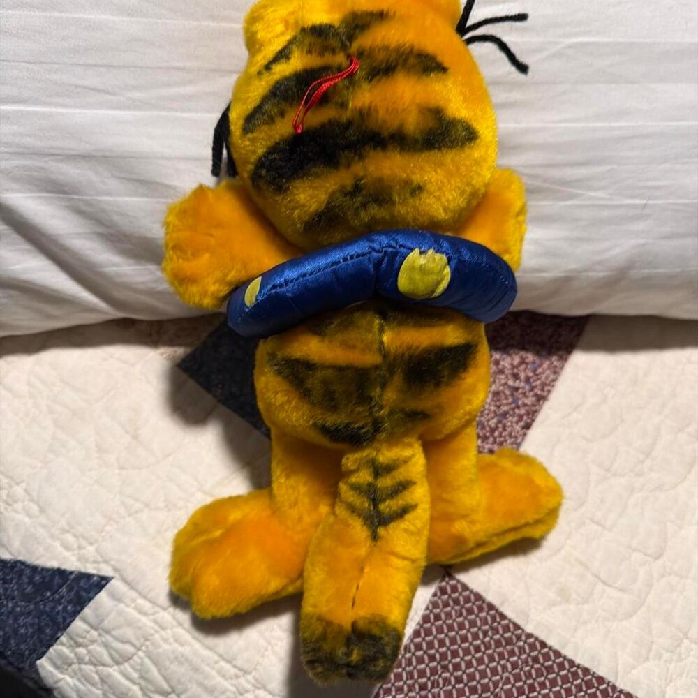 Garfield multi Stuffed-animals - Picture 3 of 5